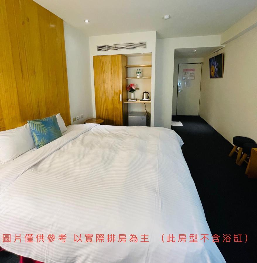 River Hotel Chiayi City Exterior photo