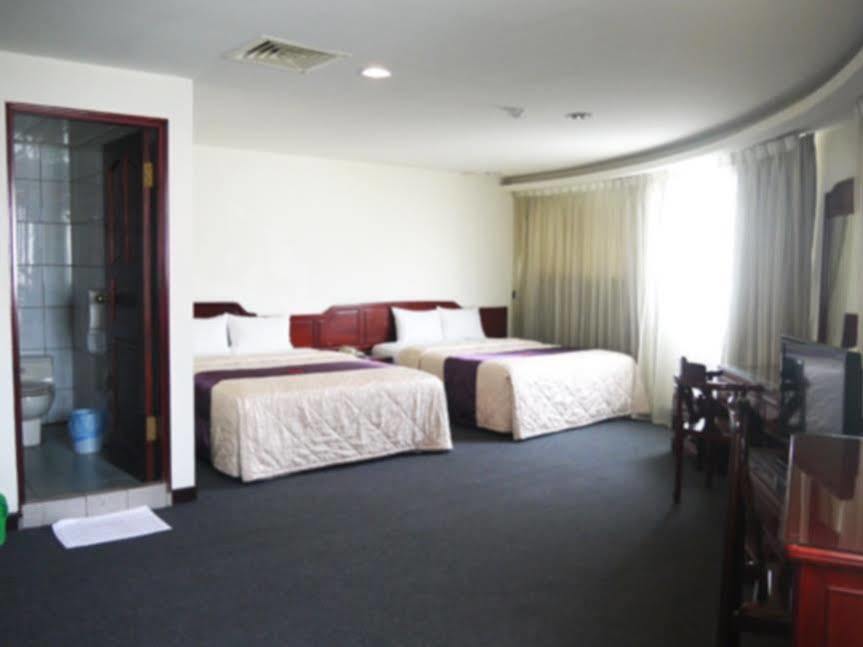 River Hotel Chiayi City Exterior photo